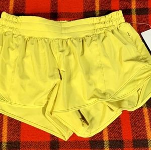 Hotty Hot Low-Rise Lined Short 2.5"